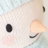 Cuddle + kind Peluche - Spruce le bonhomme de neige - Cuddle + kind vendu par Veille sur toi