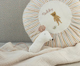 Maileg 16-4705-00 Hochet en forme de souris - Lullaby Friend - Naturel - Maileg vendu par Veille sur toi