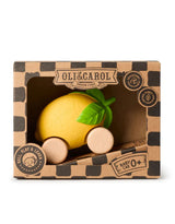 Oli & Carol L-LEMON-CAR Voiture jouet en caoutchou pour bébé - Lou le citron - Oli & Carol vendu par Veille sur toi