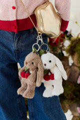 Snuggle Bunnies SB-174347 Breloque pour sac - Pénélope le lapin avec cerise - Marshmallow - Snuggle Bunnies vendu par Veille sur toi