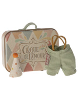 Vêtement pour petit frère souris - Déguisement de clown dans une petite valise - Maileg