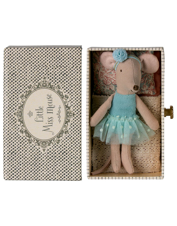 Petite soeur souris danseuse dans son lit de jour - Maileg | Veille sur toi