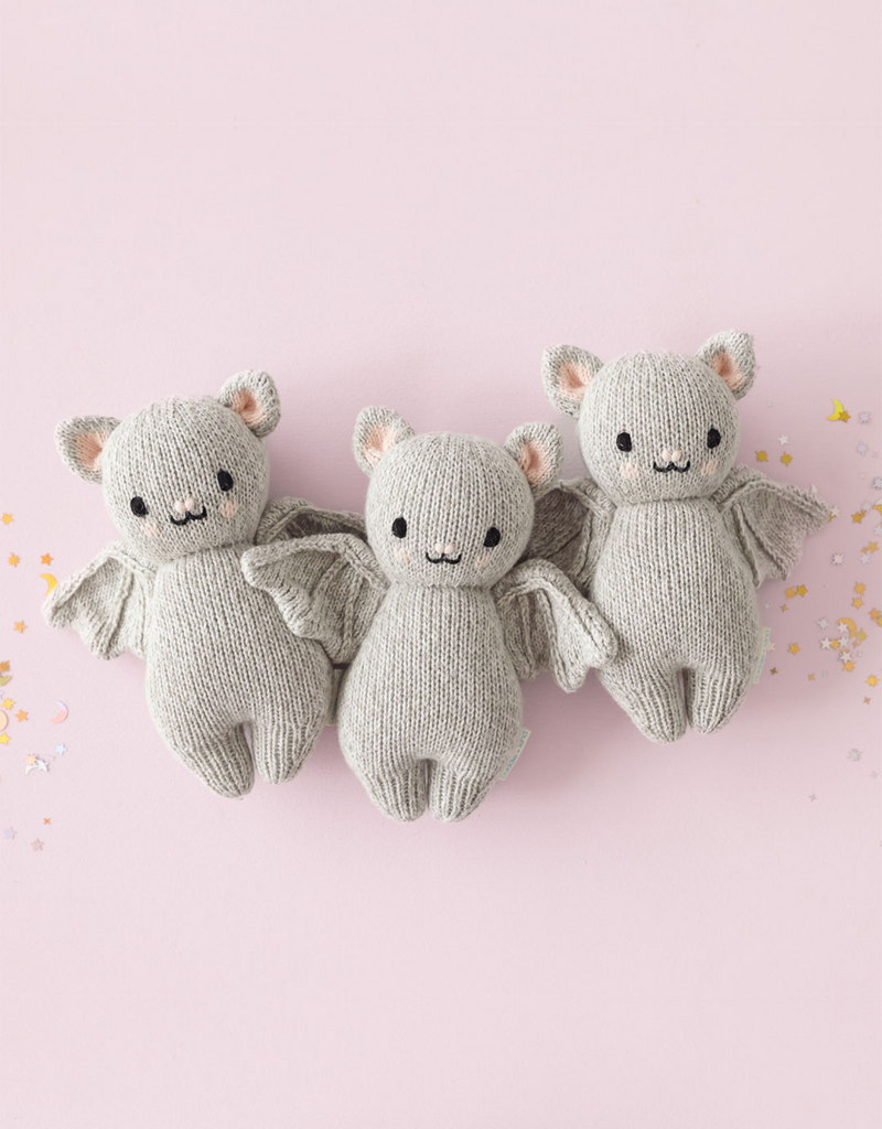 Peluche - Bébé chauve-souris grise 7"- Cuddle + kind