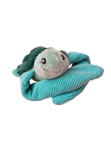 Peluche lestée et chauffante Hugaround - Syndey la tortue de mer - Hugimals