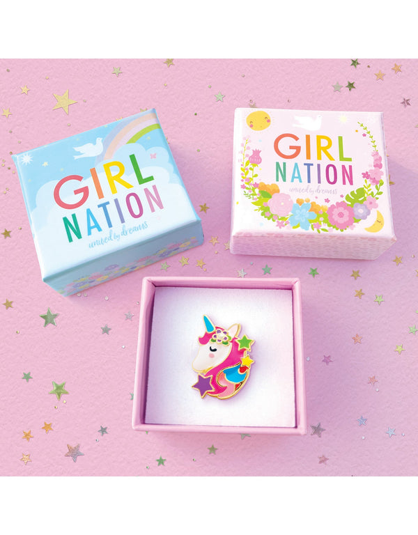Girl Nation – Veille sur toi