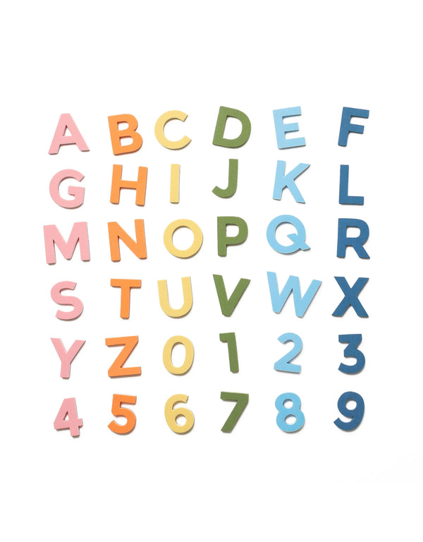 Ensemble de 36 lettres et chiffres en mousse magnétique - The Type Set Co.  Veille sur toi