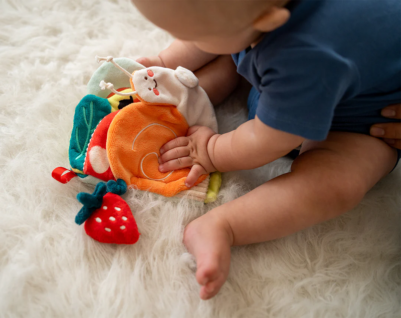 Livre sensoriel pour bébé - Manhattan Toy