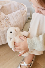 Breloque pour sac - Pénélope le lapin - Marshmallow - Snuggle Bunnies