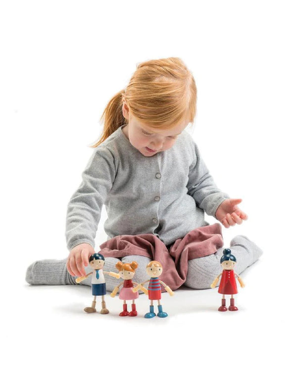 Famille de poupées en bois - Tender Leaf Toys