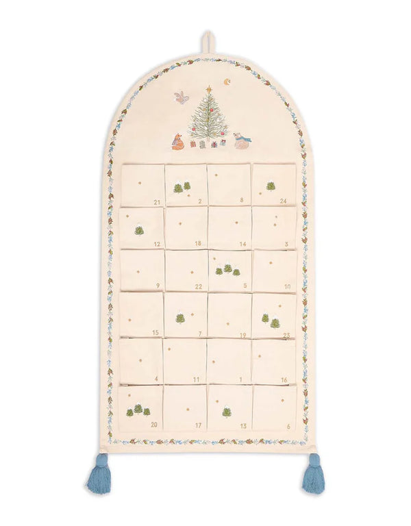 Calendrier de l'Avent réutilisable en tissu avec motifs brodés - Hiver dans la nature - Avery Row | Veille sur toi