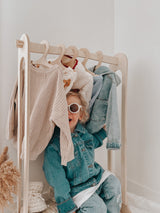 Abricotine ⚜ Porte vêtements en bois - Abricotine vendu par Veille sur toi