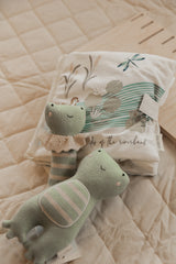 Avery Row FBORIV Livre d'éveil en tissus - Les histoires de la berge - Avery Row vendu par Veille sur toi