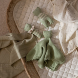 Avery Row LHTFRO Peluche Little Hands - Grenouille - Avery Row vendu par Veille sur toi