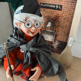 Bajoue ⚜ Lutin B Lutin coquin - Fille avec salopette - Bajoue vendu par Veille sur toi