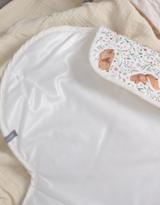 Baluchon ⚜ 53301802 Matelas à langer pour bébé - Animaux de la forêt fleurie - Bambino par Baluchon vendu par Veille sur toi