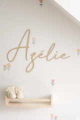 bassinette. NOM EN BOIS PERSONNALISÉ - Lettres attachées (ÉPAIS - 1/4 po) vendu par Veille sur toi