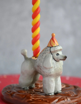Camp Hollow SURCT0039 Porte-bougie en porcelaine - Cake Topper - Caniche - Camp Hollow vendu par Veille sur toi