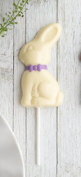 Choco Chocolat ⚜ SucetteLapin-ChocoBlanc Sucette lapin au chocolat - Choco Chocolat Sucette chocolat blanc vendu par Veille sur toi