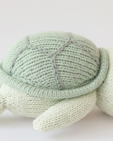 Cuddle + kind BBYTURAQ003 Peluche - Bébé tortue 7" - Vert algue - Cuddle + kind vendu par Veille sur toi