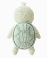 Cuddle + kind BBYTURAQ003 Peluche - Bébé tortue 7" - Vert algue - Cuddle + kind vendu par Veille sur toi