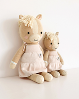 Cuddle + kind Peluche - Kelsie la ponette - Cuddle + kind vendu par Veille sur toi