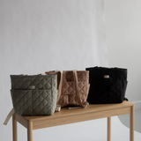 Dans le sac ⚜ Quilted-Convertible-Backpack-Tan Sac à dos matelassé convertible - Tan - Dans le sac vendu par Veille sur toi