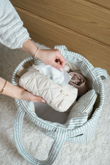 Dans le sac ⚜ Quilted-wipes-case-mint Étui à lingettes matelassé - Menthe - Dans le sac vendu par Veille sur toi