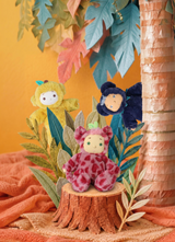 Dinkum Dolls OETDCOZ-COZ-MMY Poupée Cozy Day Dinkum - Singe Mango - Dinkum Dolls vendu par Veille sur toi