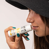 GOM.MEE ⚜ BBEBE-SOL1 Baume solaire minéral FPS 30 en bâton - GOM.MEE vendu par Veille sur toi