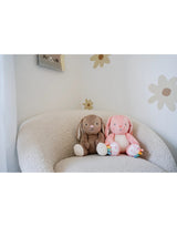 Itzy Ritzy 306701867 Peluche câline - Billie le Lapin - Sweetie Snuggles™ - Itzy Ritzy vendu par Veille sur toi