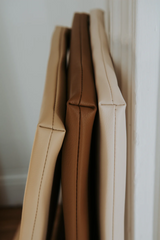 KAM ⚜ Matelas à Langer en Cuir Végétalien - KAM vendu par Veille sur toi