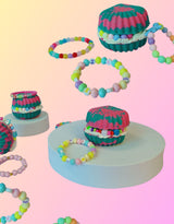 La Fabrik ⚜ BOMBE-AJ-COQUI Bombe de bain surprise - Coquillage (avec bracelet de Noël) - La fabrik vendu par Veille sur toi