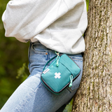 La petite trousse ⚜ LPT-EVERYDAY-VERT-FORET La Everyday - Trousse de premiers soins - La Petite Trousse Vert Forêt vendu par Veille sur toi