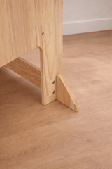 Little Treasures Learning Tower - Kitchen Helper Stool - All Natural vendu par Veille sur toi