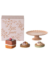 Maileg 11-4121-00 Ensemble de petits gâteaux et son présentoir - Maileg Default vendu par Veille sur toi