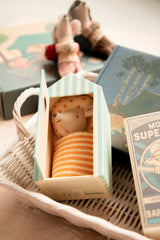 Maileg 16-1722-01 Petit frère et cabine de plage - Maileg vendu par Veille sur toi