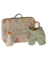 Maileg 17-4103-00 Vêtement pour petit frère souris - Déguisement de clown dans une petite valise - Maileg vendu par Veille sur toi