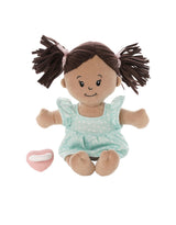 Manhattan Toy MT168160 Poupée souple Stella - Couettes brunes - Manhattan Toy vendu par Veille sur toi