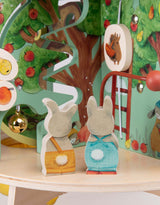 Moulin Roty 678116 Jardin en bois multi-activités - Trois Petits Lapins - Moulin Roty vendu par Veille sur toi