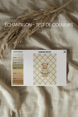 Oleka Canvas OURSON TRICOT, Oeuvre sur toile rigide, encadré brun chêne (collective) vendu par Veille sur toi