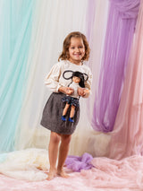 Paola Reina PR-4689 Poupée Las Amigas - Liu avec jupe fleurie - Paola Reina vendu par Veille sur toi