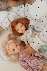 Las Amigas doll - Clara with floral dress - Paola Reina