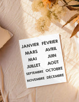 Rainbows & Lollipops ⚜ CALBB9 Calendriers de première année de bébé – Petit ourson - Rainbows & Lollipops vendu par Veille sur toi