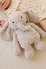 Snuggle Bunnies S10321118525 Peluche Olive l'éléphant (2026) - Snuggle Bunnies vendu par Veille sur toi