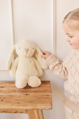 Snuggle Bunnies SB-Pen-Sun Peluche Pénélope le lapin - Sunshine - Snuggle Bunnies vendu par Veille sur toi