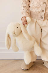 Snuggle Bunnies SB-Pen-Sun Peluche Pénélope le lapin - Sunshine - Snuggle Bunnies vendu par Veille sur toi