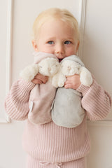 Snuggle Bunnies SB-PenSlee-Wil Peluche Pénélope endormie - Saule - Snuggle Bunnies vendu par Veille sur toi