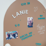 The Type Set Co. Tableau magnétique autocollant - Érable - The Type Set Co. vendu par Veille sur toi