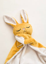 Veille sur toi ⚜ DD-001-02 Doudou Lapin - Marcel endormi moutarde - Veille sur toi vendu par Veille sur toi