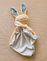 Veille sur toi ⚜ DD-001-08 Doudou Lapin - Marcel endormi - Jaune fleuri - Veille sur toi vendu par Veille sur toi